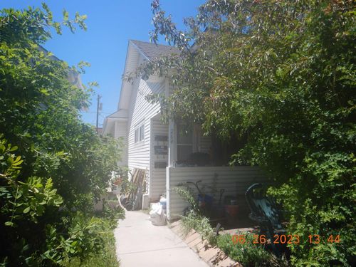 264 N 4th St, LARAMIE, WY, 82072-3126 | Card Image