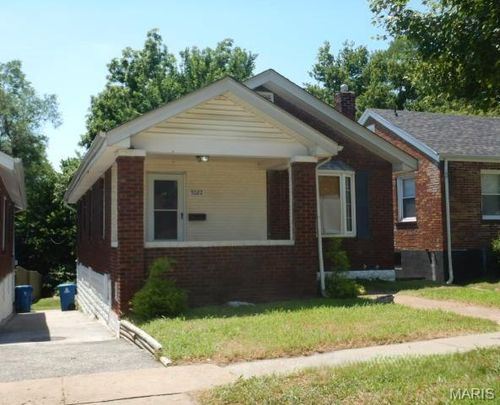 7022 Greenway Ave, Saint Louis, MO, 63121-5130 | Card Image
