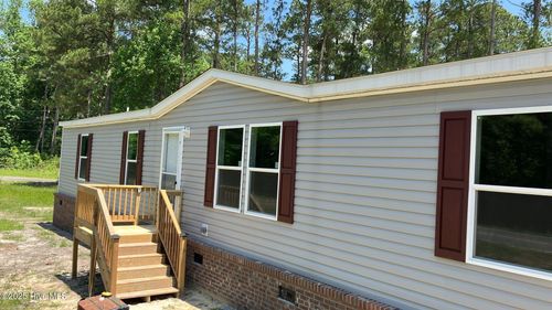 730 Gurganus Rd, Maple Hill, NC, 28454-8637 | Card Image