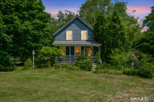 180 North Rd, Groton, CT, 06340-3227 | Card Image