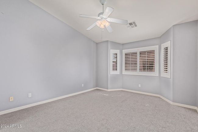 WITH LIKE NEW CARPET AND EXTRA PADDING | Image 23