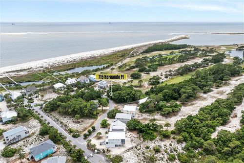715 Hernando Pl, Dauphin Island, AL, 36528-4455 | Card Image