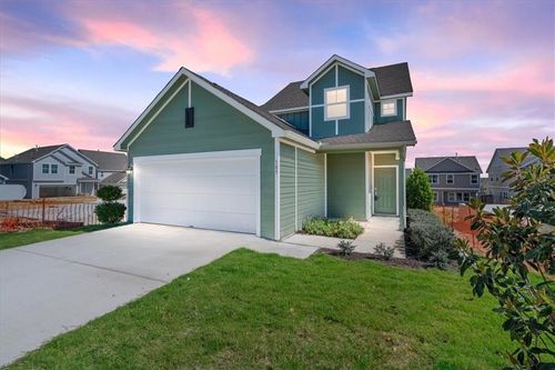 105 Wind Flower Ln, Liberty Hill, TX, 78642-4770 | Card Image