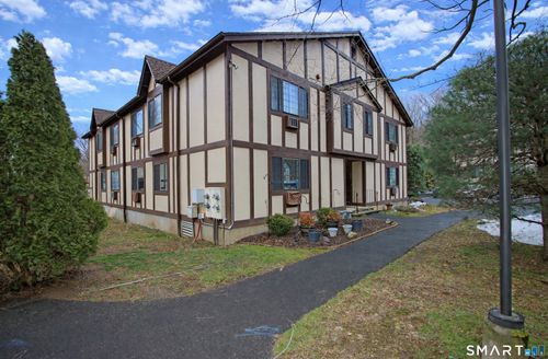 448-448 Swanson Cres, Milford, CT, 06461-2746 | Card Image