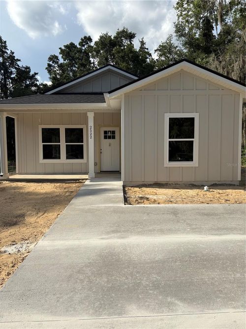 2522 Se 11th Ave, GAINESVILLE, FL, 32641-0717 | Card Image