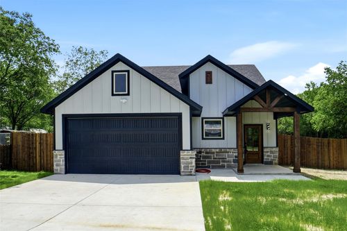 205 W Elm Ave, Alvarado, TX, 76009-3823 | Card Image