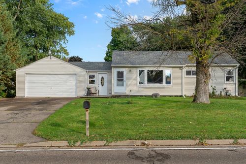 2420 Hazelwood St, Maplewood, MN, 55109-2026 | Card Image