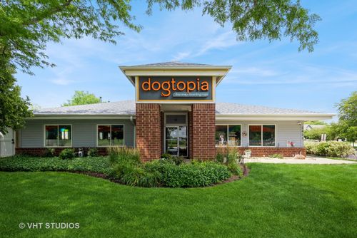 2423 Fargo Blvd, Geneva, IL, 60134-3591 | Card Image