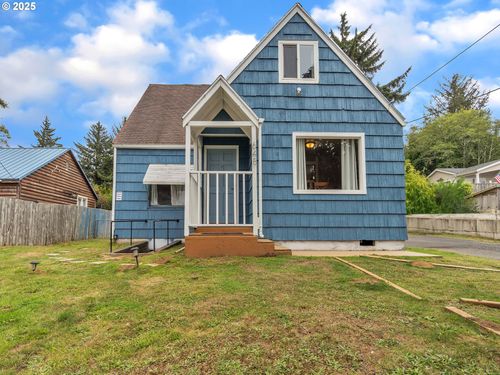 648 Painter Ln, Depoe Bay, OR, 97341-9667 | Card Image