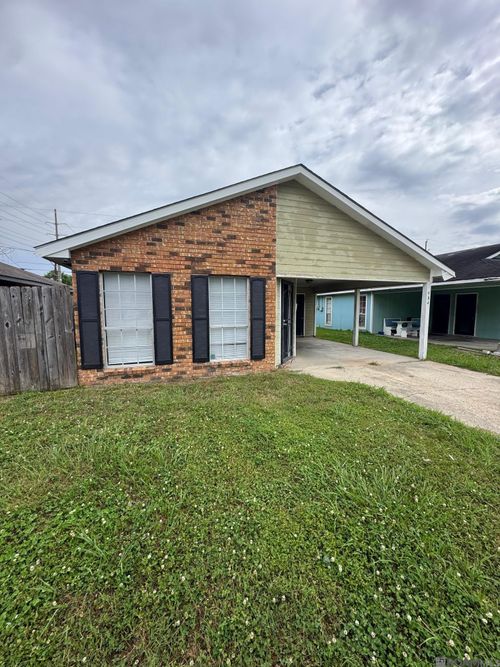 984 W Mckinley St, Baton Rouge, LA, 70802-8242 | Card Image