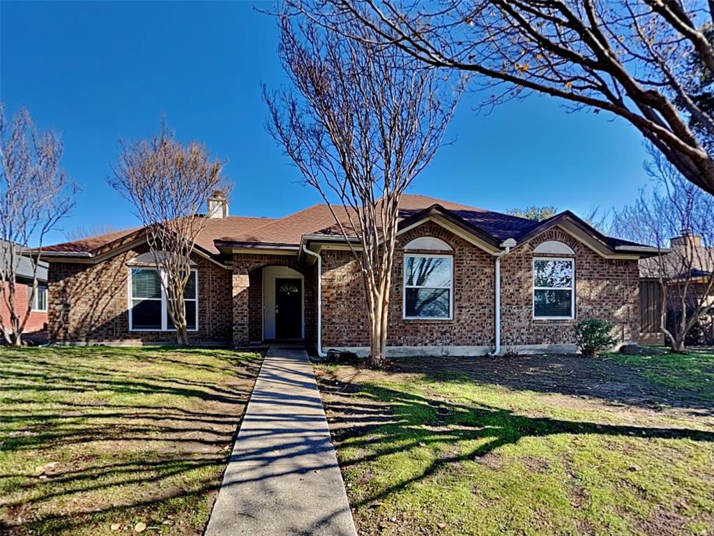 1507 Clover Drive, Sold in Allen Zoocasa