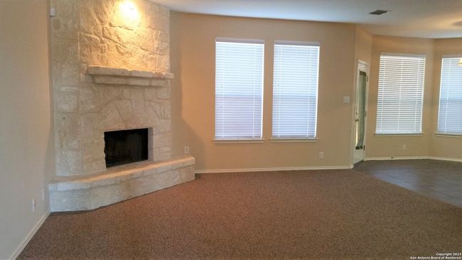 14031 Jubilee Way, House other with 3 bedrooms, 3 bathrooms and null parking in Helotes TX | Image 6