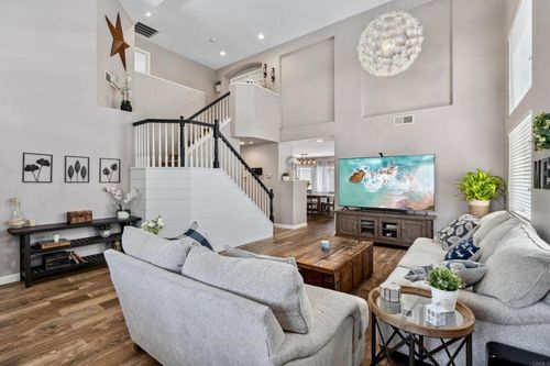 416 Alyssum Way, Oceanside, CA, 92057-8561 | Card Image