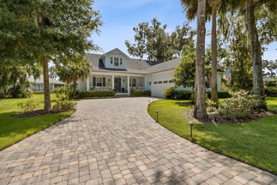 96014 Park Place, Home with 4 bedrooms, 3 bathrooms and null parking in Fernandina Beach FL | Image 3