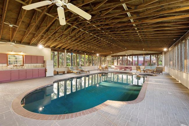 4102 Fm 1862, Home with 6 bedrooms, 4 bathrooms and 3 parking in Blessing TX | Image 39