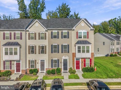 704 River Crest Way, FREDERICKSBURG, VA, 22405-1238 | Card Image