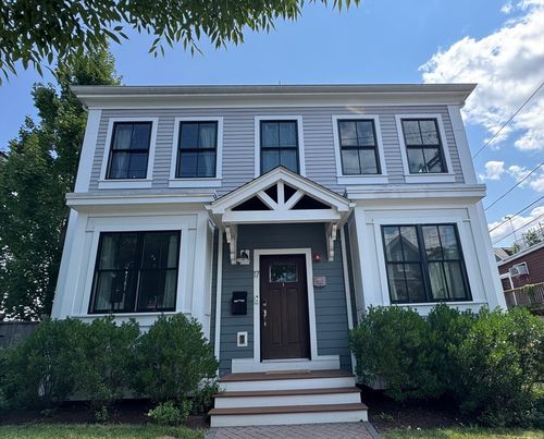 17 Porter St U:1, Somerville, MA, 02143 | Card Image