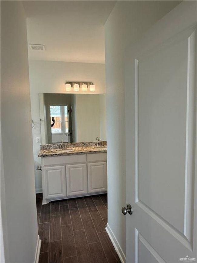 3505 Cove Real Dr, House other with 4 bedrooms, 3 bathrooms and 2 parking in Harlingen TX | Image 11