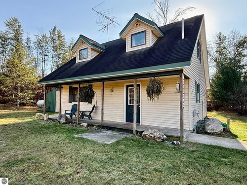 11164 N Merrillville Rd, Irons, MI, 49644-8773 | Card Image