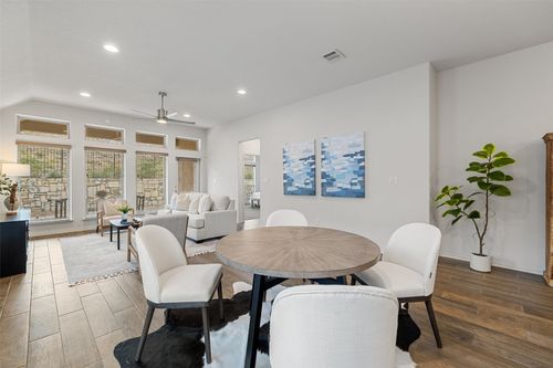 400 Saturnia Dr, Georgetown, TX, 78628-2261 | Card Image