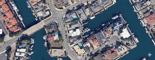 16591 Channel Ln, Huntington Beach, CA, 92649-2841 | Card Image