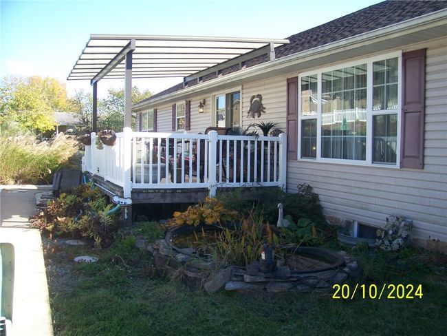 2024 Lexington Dr, House other with 4 bedrooms, 3 bathrooms and 2 parking in Connellsville PA | Image 28