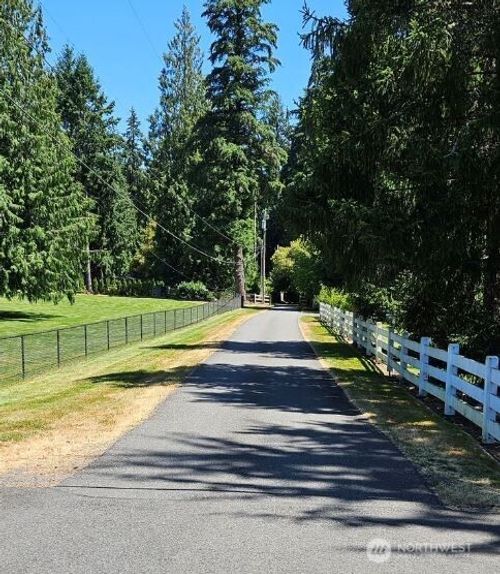 14310 168th Ave Ne, Woodinville, WA, 98072-9039 | Card Image
