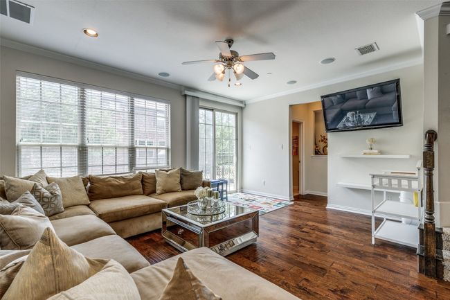 3932 Asbury Ln, Townhouse with 4 bedrooms, 4 bathrooms and null parking in Addison TX | Image 4