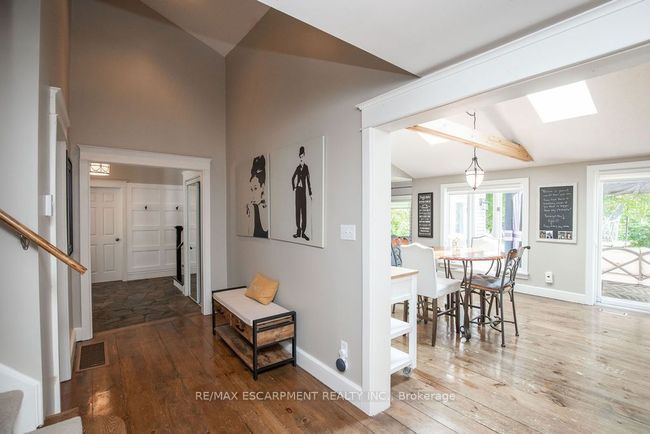 154 Dundas St E, House other with 3 bedrooms, 2 bathrooms and 6 parking in Dundas ON | Image 8