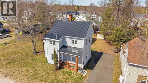 11 Elizabeth St, Saint Stephen, NB, E3L2N7 | Card Image