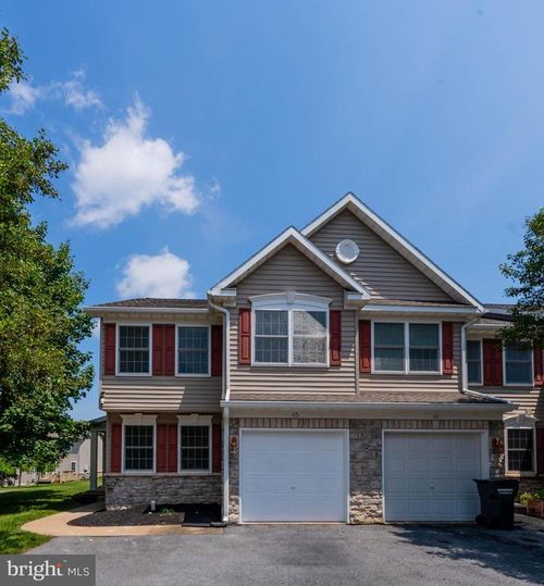 113 Quincy Ave, State College, PA, 16801-7464 | Card Image