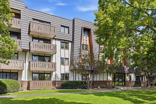 2405-13200 W Heiden Circle, Lake Bluff, IL, 60044 | Card Image