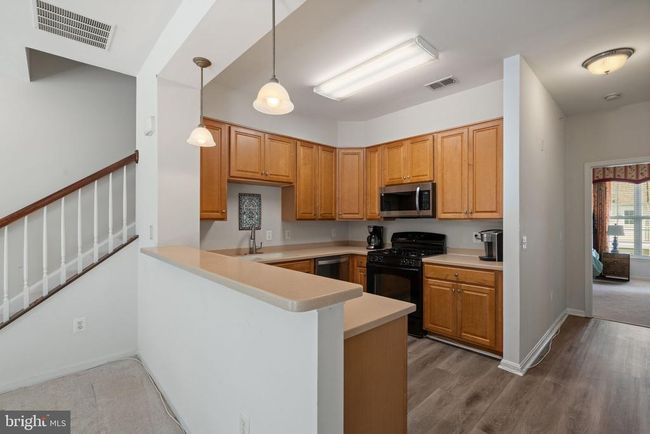 201 - 13945 Hollow Wind Way, Townhouse with 4 bedrooms, 3 bathrooms and null parking in WOODBRIDGE VA | Image 4