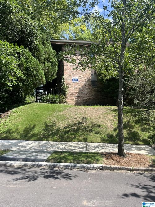 2613 11th Ave S, BIRMINGHAM, AL, 35205-1778 | Card Image