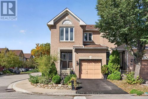 34 Gilgorm Rd, Brampton, ON, L6X4P5 | Card Image