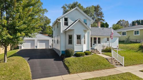 317 River St, Portage, WI, 53901-1945 | Card Image