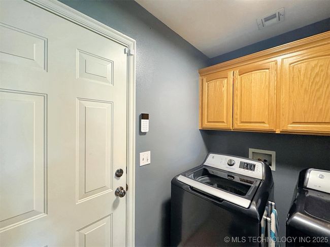 3974 Highland Dr, House other with 3 bedrooms, 2 bathrooms and null parking in Tahlequah OK | Image 24