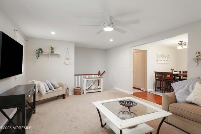 131 Manor Dr, Condo with 2 bedrooms, 1 bathrooms and 1 parking in Red Bank NJ | Image 7