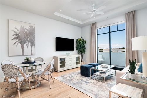 302-101 8th St S, NAPLES, FL, 34102-6121 | Card Image