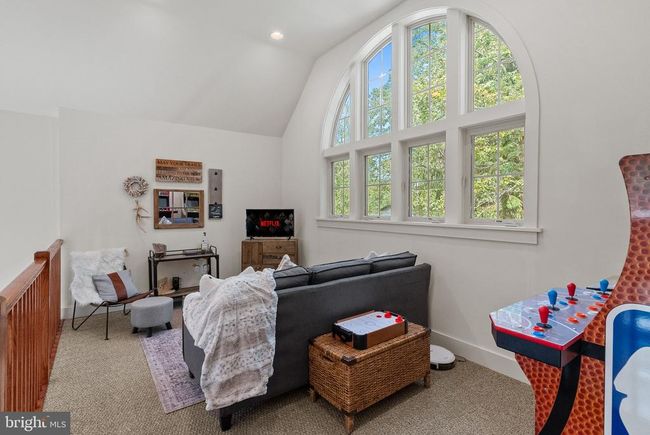 7 Red Oak Rd, House other with 3 bedrooms, 3 bathrooms and null parking in Lake Harmony PA | Image 42
