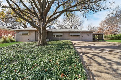 115 N Wisteria St, Mansfield, TX, 76063-1835 | Card Image