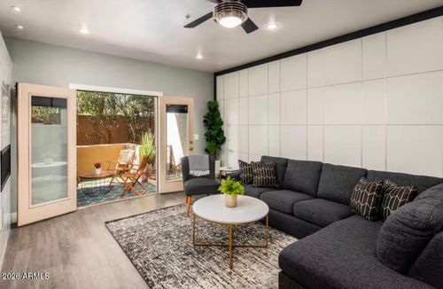 117-7021 E Earll Dr, Scottsdale, AZ, 85251-6318 | Card Image