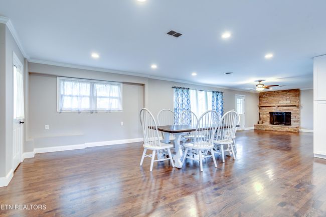 8529 W Emory Rd, House other with 4 bedrooms, 2 bathrooms and null parking in Knoxville TN | Image 25