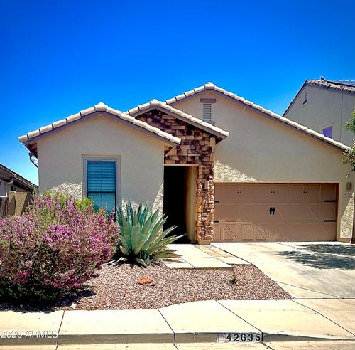 42635 N 43rd Dr, New River, AZ, 85087-5933 | Card Image
