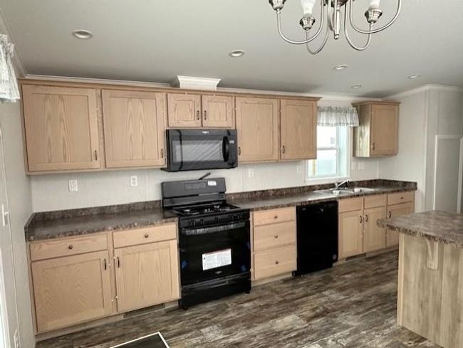 5 Vine St, House other with 3 bedrooms, 2 bathrooms and null parking in Franklin NH | Image 9