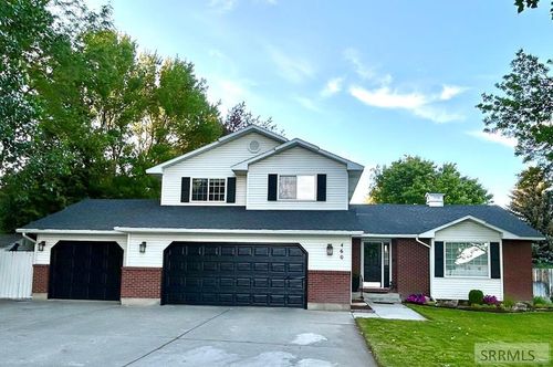 460 Pevero Dr, Idaho Falls, ID, 83401-6322 | Card Image