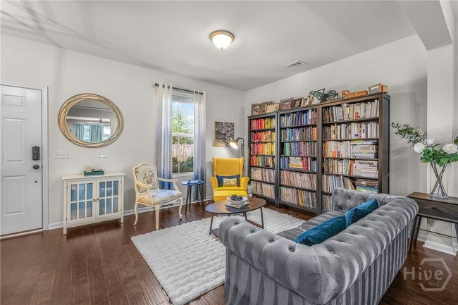 Family Room | Image 5