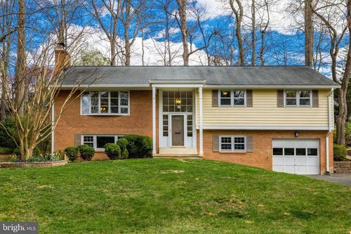 3321 Prince William Dr, FAIRFAX, VA, 22031-3021 | Card Image