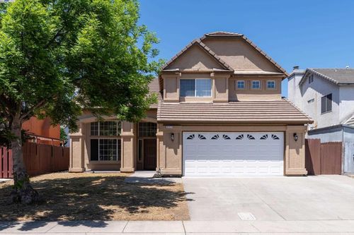 3717 Jarena Dr, Modesto, CA, 95357-1358 | Card Image