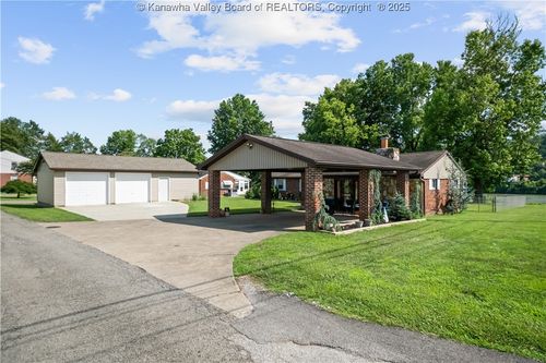 1612 Kanawha Ave, Dunbar, WV, 25064-2821 | Card Image